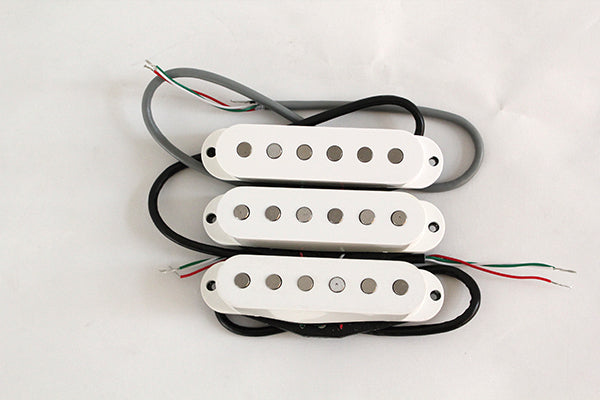 Noiseless Strat Pikcup,White Cover,Alnico,Neck/Middle/Bridge